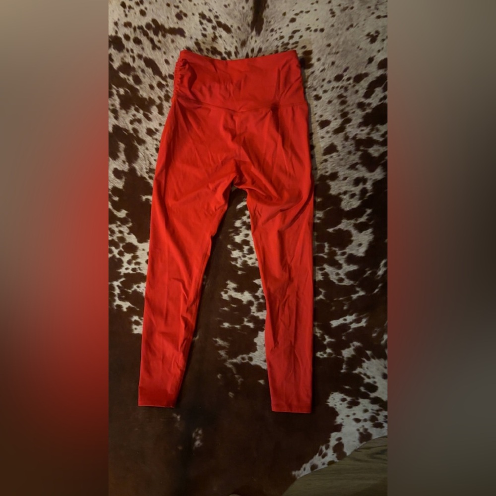 Butter soft High-Waist Performance Leggings Red Size Small